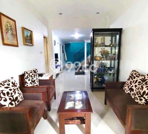 Rumah Strategis Minimalis Lb 90m2 di Pondok Aren, Tangerang Selatan Rumah Strategis Minimalis Lb 90m2 di Pondok Aren, Tangerang Selatan