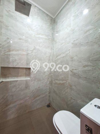 Hunian Mewah LB 200m2 Siap Huni Desain Elegan di Bintaro, Tangerang Selatan Hunian Mewah LB 200m2 Siap Huni Desain Elegan di Bintaro, Tangerang Selatan
