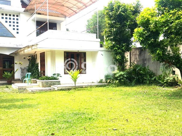 Dijual Hunian Mewah dengan Fasilitas Sekitar Lengkap di Cilandak, Jakarta Selatan Dijual Hunian Mewah dengan Fasilitas Sekitar Lengkap di Cilandak, Jakarta Selatan