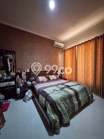 Hunian Elit LB 142m2 Siap Huni Desain Elegan di Bintaro, Tangerang Selatan Hunian Elit LB 142m2 Siap Huni Desain Elegan di Bintaro, Tangerang Selatan