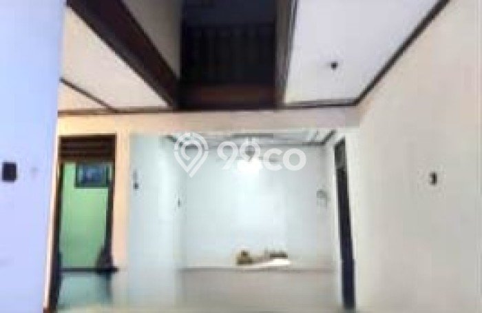 Rumah Strategis Modern Lb 204m2 di Pondok Aren, Tangerang Selatan Rumah Strategis Modern Lb 204m2 di Pondok Aren, Tangerang Selatan