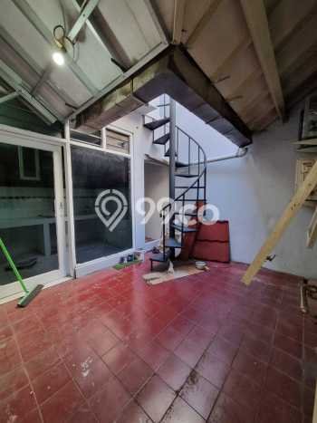 Jual Rumah Modern 4 KT di Bintaro, Tangerang Selatan Jual Rumah Modern 4 KT di Bintaro, Tangerang Selatan