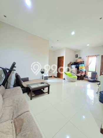 Rumah Elit LB 190m2 Siap Pakai Desain Elegan di Bintaro, Tangerang Selatan Rumah Elit LB 190m2 Siap Pakai Desain Elegan di Bintaro, Tangerang Selatan