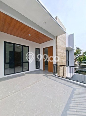 Hunian Mewah LB 200m2 Siap Huni Desain Elegan di Bintaro, Tangerang Selatan Hunian Mewah LB 200m2 Siap Huni Desain Elegan di Bintaro, Tangerang Selatan