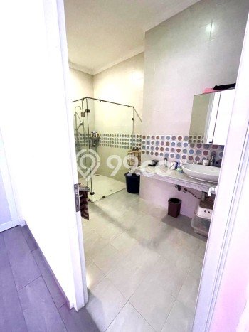 For Sale Rumah Mewah Exclusive di Pamulang, Tangerang Selatan For Sale Rumah Mewah Exclusive di Pamulang, Tangerang Selatan