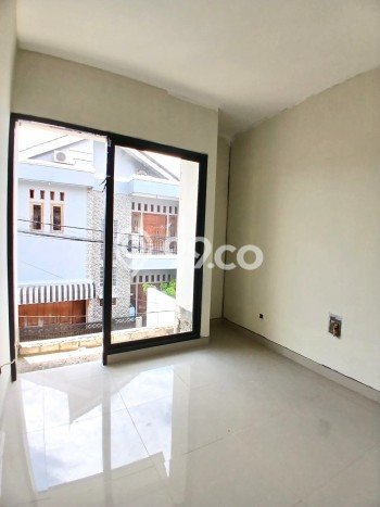 Rumah Modern 4 Kamar LT 105m2 di Bintaro Rumah Modern 4 Kamar LT 105m2 di Bintaro