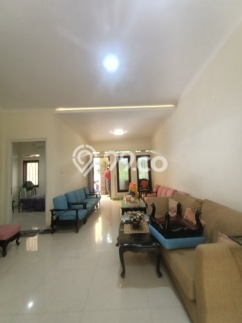 Rumah Strategis Minimalis Lb 100m2 di Antapani, Bandung Rumah Strategis Minimalis Lb 100m2 di Antapani, Bandung