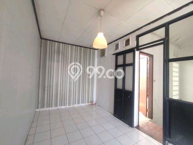 For Sale Rumah 2 Kamar Lokasi Ideal Bagus dan Strategis di Antapani For Sale Rumah 2 Kamar Lokasi Ideal Bagus dan Strategis di Antapani