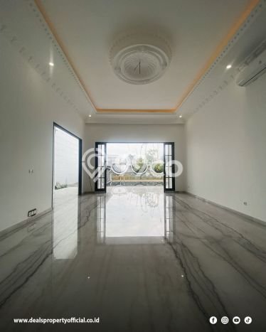 Jual Rumah Luas Megah Dengan View Eksklusif di Sentul City, Bogor Jual Rumah Luas Megah Dengan View Eksklusif di Sentul City, Bogor