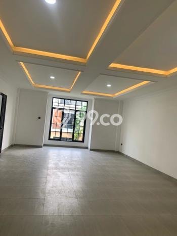 For Sale! Luxury House LT 346m2 Desain Elegan di Sentul City For Sale! Luxury House LT 346m2 Desain Elegan di Sentul City