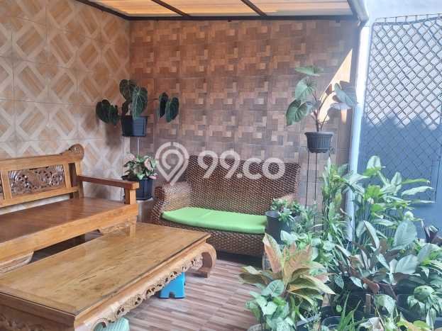 Rumah Modern 4 KT LT 180m2 di Sentul City Rumah Modern 4 KT LT 180m2 di Sentul City