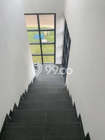 For Sale! Luxury House LT 346m2 Desain Elegan di Sentul City For Sale! Luxury House LT 346m2 Desain Elegan di Sentul City