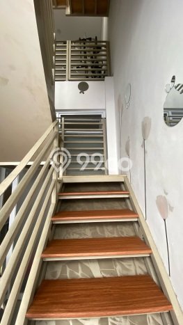 Rumah Lingkungan Asri kawasan Arcamanik, Bandung, LT 115m2m² Bangunan 147m2m² Rumah Lingkungan Asri kawasan Arcamanik, Bandung, LT 115m2m² Bangunan 147m2m²