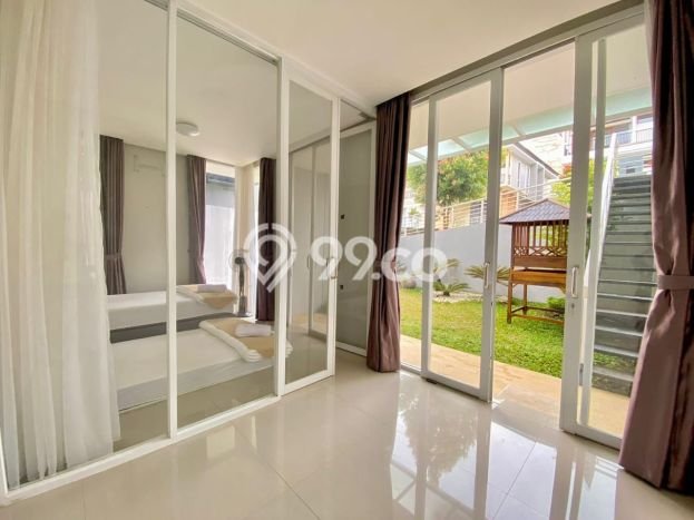 For Sale Rumah Mewah Exclusive di Coblong, Bandung For Sale Rumah Mewah Exclusive di Coblong, Bandung