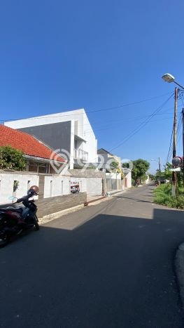 Dijual Cepat Rumah Bagus Siap Huni LB 120m2 di Arcamanik, Bandung Dijual Cepat Rumah Bagus Siap Huni LB 120m2 di Arcamanik, Bandung