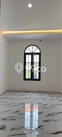 Dijual Rumah Strategis Bagus Punya 4 KT di BKR Bandung SHM Dijual Rumah Strategis Bagus Punya 4 KT di BKR Bandung SHM