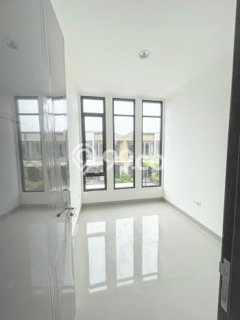 For Sale! Premium House LT 80m2 Desain Modern di Pantai Indah Kapuk 2 For Sale! Premium House LT 80m2 Desain Modern di Pantai Indah Kapuk 2