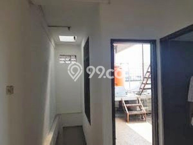 Rumah Elit Modern Tanpa Renovasi di Jelambar Jakarta Barat Rumah Elit Modern Tanpa Renovasi di Jelambar Jakarta Barat