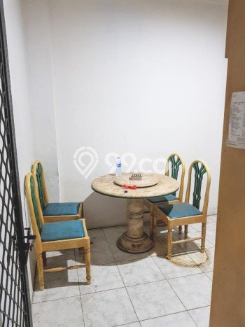 Ruko Strategis Kawasan Tanah Abang, Luas 217m2m², Jalan Utama, Berkembang Ruko Strategis Kawasan Tanah Abang, Luas 217m2m², Jalan Utama, Berkembang