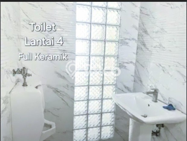 Hunian Mewah Dijual LT 153m2 di Kemayoran, Jakarta Pusat Hunian Mewah Dijual LT 153m2 di Kemayoran, Jakarta Pusat