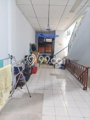 Rumah Mewah LB 228m2 Siap Huni Desain Elegan di Bandengan, Jakarta Utara Rumah Mewah LB 228m2 Siap Huni Desain Elegan di Bandengan, Jakarta Utara