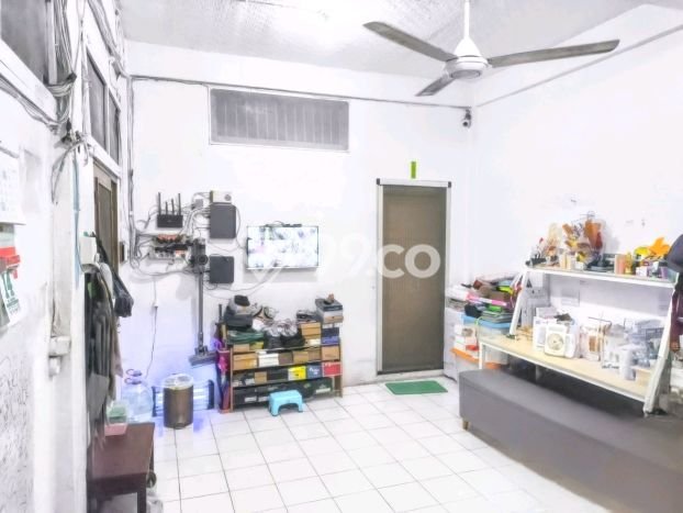 Ruko Dijual di Prime Area Jakarta Barat Luas 470m2 Ruko Dijual di Prime Area Jakarta Barat Luas 470m2