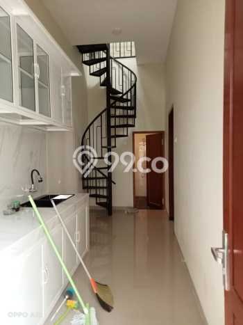 Rumah Minimalis 3 KT LT 121m2 di Surabaya Kota Rumah Minimalis 3 KT LT 121m2 di Surabaya Kota