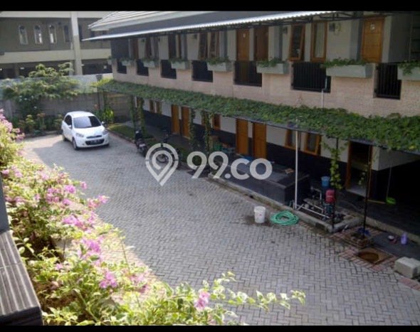 Dijual Rumah Premium dengan Fasilitas Sekitar Komplit di Surabaya Kota, Surabaya Dijual Rumah Premium dengan Fasilitas Sekitar Komplit di Surabaya Kota, Surabaya