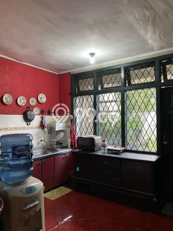 Siap Huni Rumah Mewah 5 Kamar di Menteng Dekat ke Mana Pun Siap Huni Rumah Mewah 5 Kamar di Menteng Dekat ke Mana Pun