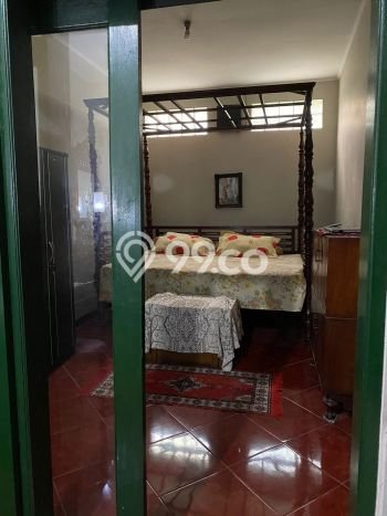 Siap Huni Rumah Mewah 5 Kamar di Menteng Dekat ke Mana Pun Siap Huni Rumah Mewah 5 Kamar di Menteng Dekat ke Mana Pun