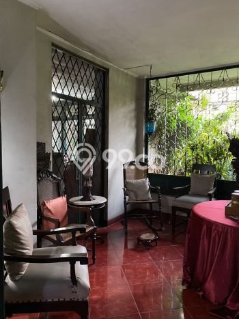 Siap Huni Rumah Mewah 5 Kamar di Menteng Dekat ke Mana Pun Siap Huni Rumah Mewah 5 Kamar di Menteng Dekat ke Mana Pun