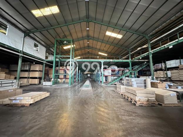 Gudang disewakan lokasi strategis Jati Uwung Tangerang 8280m2 Gudang disewakan lokasi strategis Jati Uwung Tangerang 8280m2