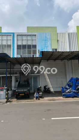 Gudang Bagus Dijual LB 300m2 Lokasi Strategis Jakarta Barat Area Cocok untuk Bisnis Gudang Bagus Dijual LB 300m2 Lokasi Strategis Jakarta Barat Area Cocok untuk Bisnis