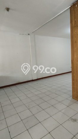 Dijual Hunian Rumah Nyaman 2 KT di Taman Surya, Jakarta Barat Dijual Hunian Rumah Nyaman 2 KT di Taman Surya, Jakarta Barat