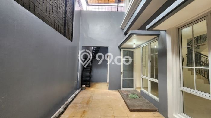 Ready to Use! Luxury House LT 136m2 Desain Modern di Gading Serpong Ready to Use! Luxury House LT 136m2 Desain Modern di Gading Serpong