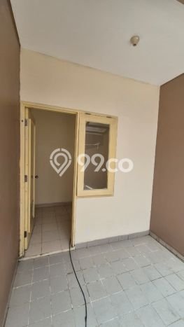 Disewakan! Rumah 4 Kamar Tidur &
2 Kamar Mandi di Alam Sutera, Tangerang Disewakan! Rumah 4 Kamar Tidur &
2 Kamar Mandi di Alam Sutera, Tangerang