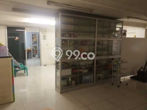Ruko Dijual di Jakarta Barat LT 134m2 & LB 134m2 Lokasi Terbaik! Ruko Dijual di Jakarta Barat LT 134m2 & LB 134m2 Lokasi Terbaik!