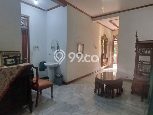 Hunian Mewah LB 425m2 Siap Huni Desain Elegan di Pejaten, Jakarta Selatan Hunian Mewah LB 425m2 Siap Huni Desain Elegan di Pejaten, Jakarta Selatan