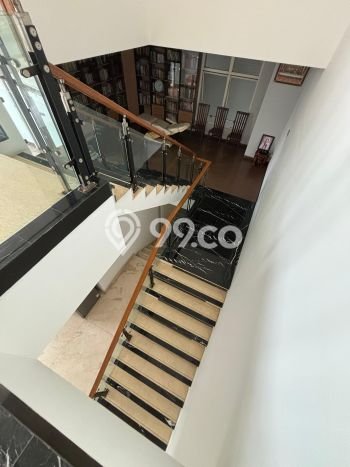 Jual Rumah Mewah Megah Dengan View Eksklusif di BSD City, Tangerang Jual Rumah Mewah Megah Dengan View Eksklusif di BSD City, Tangerang