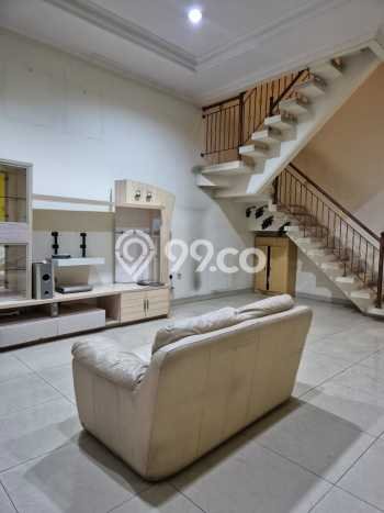 Ready to Use! Premium House LT 160m2 Desain Elegan di Permata Buana Ready to Use! Premium House LT 160m2 Desain Elegan di Permata Buana