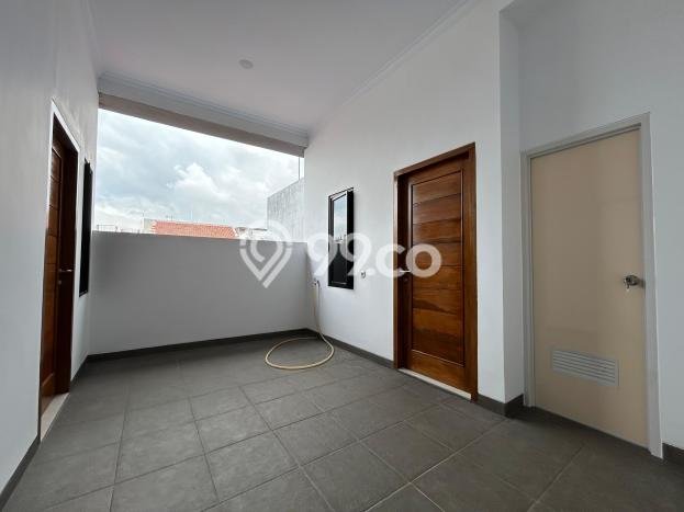 Dijual Rumah Luas Elegan Dengan View Eksklusif di Muara Karang, Jakarta Utara Dijual Rumah Luas Elegan Dengan View Eksklusif di Muara Karang, Jakarta Utara