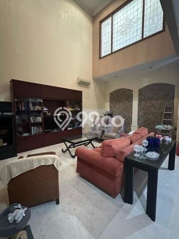 Rumah Mewah LB 375m2 Siap Huni Desain Elegan di Permata Buana, Jakarta Barat Rumah Mewah LB 375m2 Siap Huni Desain Elegan di Permata Buana, Jakarta Barat