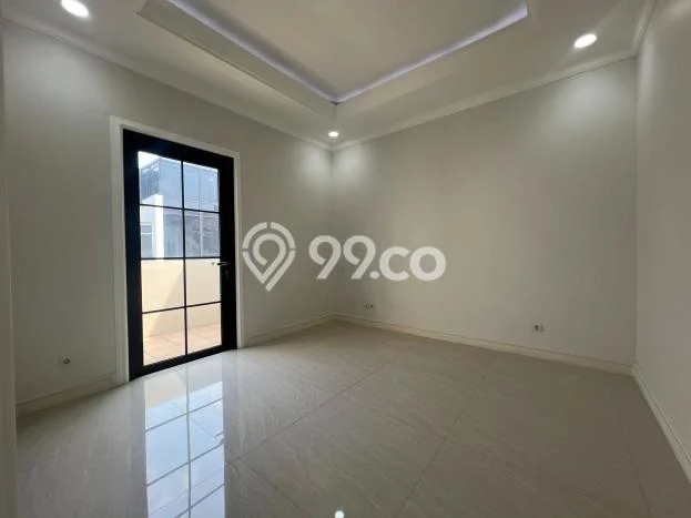 Dijual Rumah Premium dengan Fasilitas Sekitar Komplit di Kebon Jeruk, Jakarta Barat Dijual Rumah Premium dengan Fasilitas Sekitar Komplit di Kebon Jeruk, Jakarta Barat
