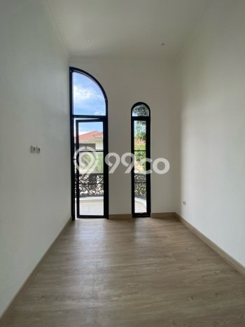 Dijual Hunian Rumah Terawat 4 Kamar di Joglo, Jakarta Barat Dijual Hunian Rumah Terawat 4 Kamar di Joglo, Jakarta Barat