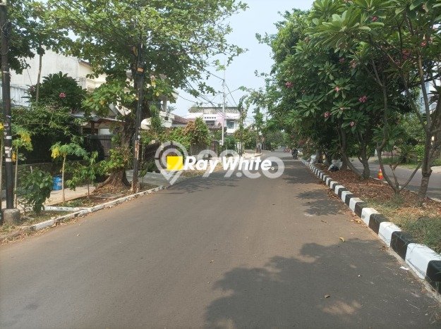 Kavling Tanah untuk Dijual di Joglo, Jakarta Barat, Luas 250m2 Kavling Tanah untuk Dijual di Joglo, Jakarta Barat, Luas 250m2