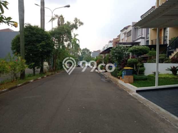 Rumah Strategis di Meruya, Akses ke Meruya, Jakarta Barat, Jakarta Barat - 4 KT Rumah Strategis di Meruya, Akses ke Meruya, Jakarta Barat, Jakarta Barat - 4 KT