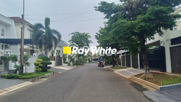 Dijual Tanah di Tangerang, Luas 300m2 SHM Dijual Tanah di Tangerang, Luas 300m2 SHM