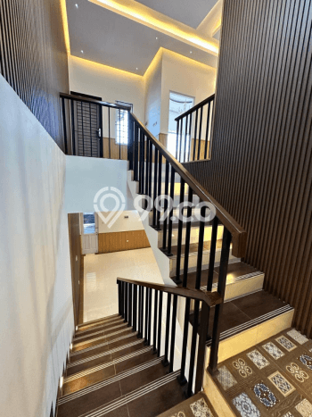 Rumah Modern 4 KT LT 137m2 di Joglo Rumah Modern 4 KT LT 137m2 di Joglo