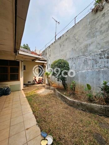 Rumah Luxury Modern Siap Huni di Lebak Bulus Jakarta Selatan Rumah Luxury Modern Siap Huni di Lebak Bulus Jakarta Selatan