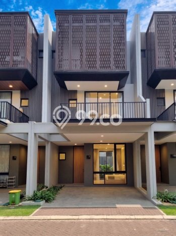 Ready to Use! Premium House LT 90m2 Desain Modern di Fatmawati Ready to Use! Premium House LT 90m2 Desain Modern di Fatmawati
